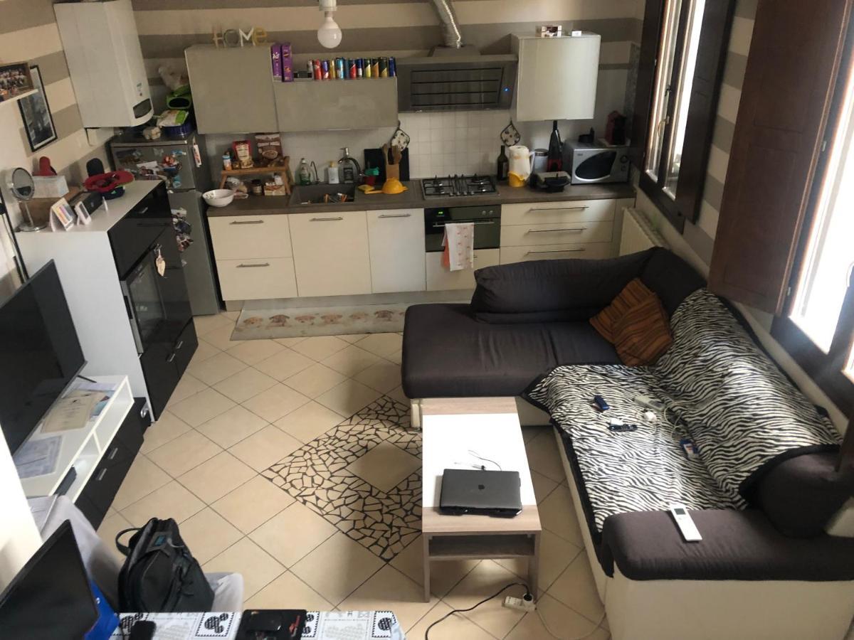 Villetta A Schiera A 5 Minuti Dal Centro A Piedi رافيننا المظهر الخارجي الصورة